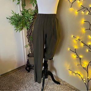 🚫SOLD🚫 olive green joggers